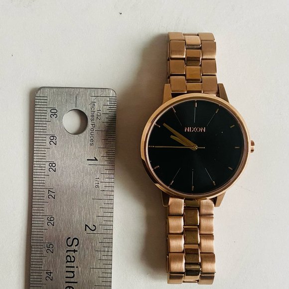 Nixon Kensington SS 37mm Rose Gold Black - Picture 3 of 4